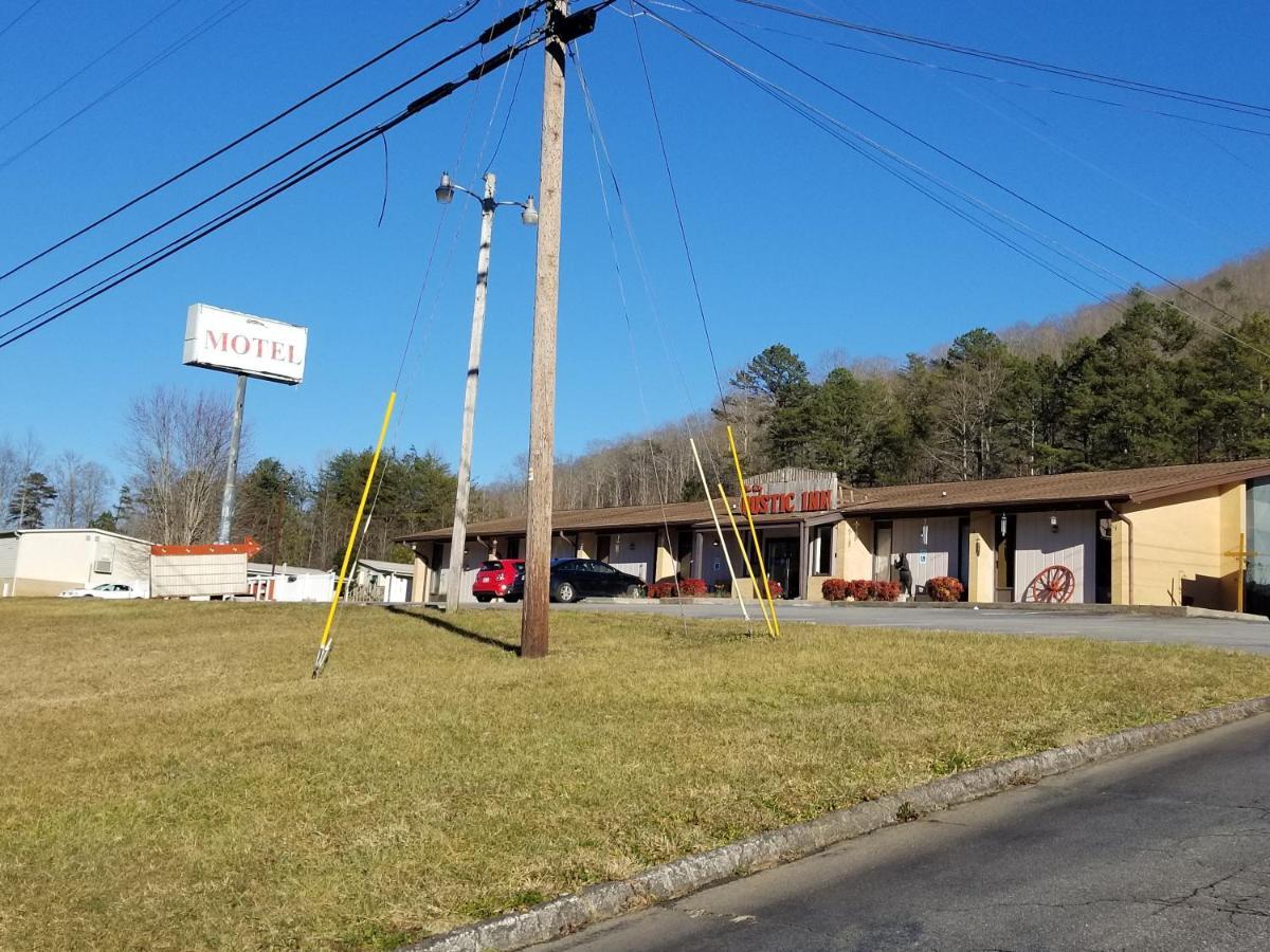 Blue Sky Inn- Complimentary Happy Hour Th-Sun, Veteran Owned, Full Breakfast, Best Green Space, 1 Mile From Blue Ridge, Fire Pit Kültér fotó